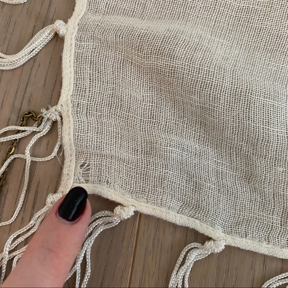 Cream scarf - Picture 6 of 8